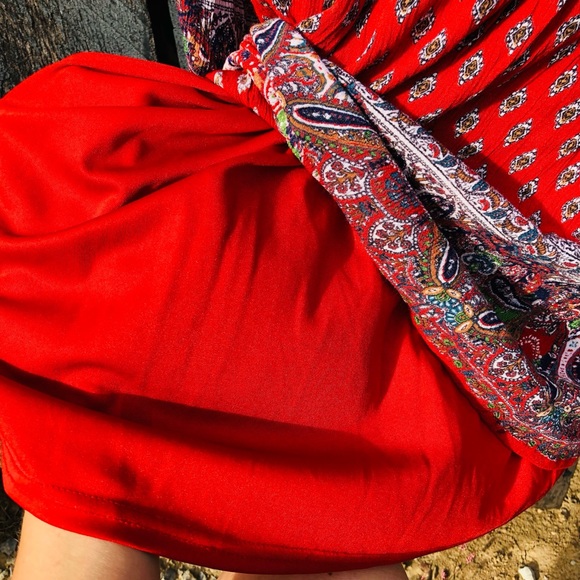 2/$25 Live 4 truth Red Paisley Print Fall Boho Mini Dress Small - Picture 8 of 8